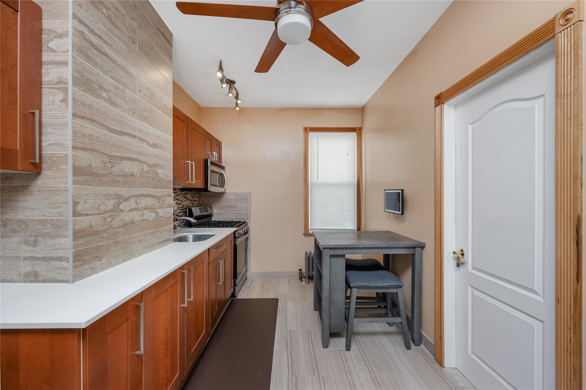 Single Family 75th  Queens, NY 11379, MLS-887265-6