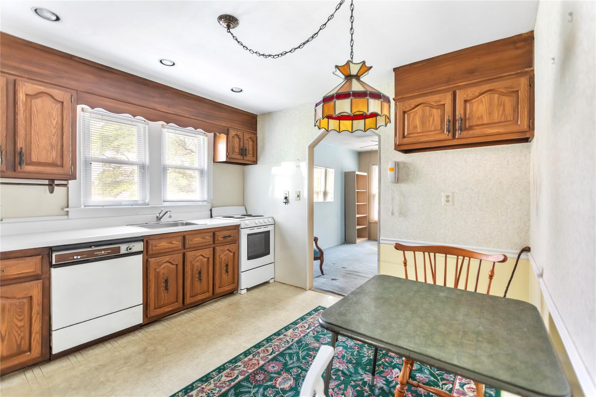 Single Family Belle  Suffolk County, NY 11779, MLS-887285-10