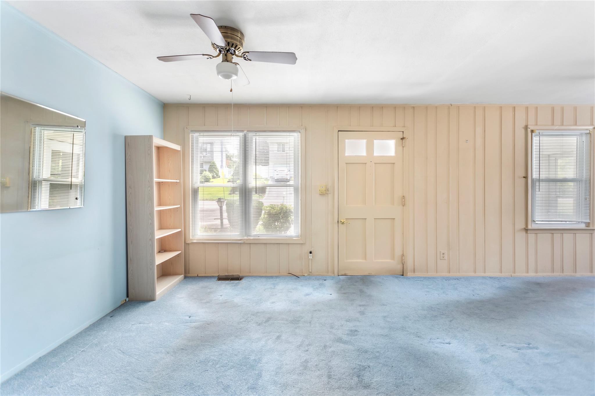 Single Family Belle  Suffolk County, NY 11779, MLS-887285-5