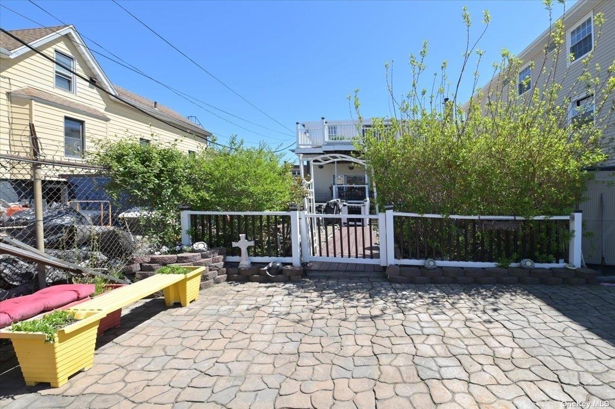 Single Family Underhill  Bronx, NY 10473, MLS-887304-25