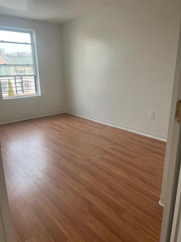 Single Family Beech  Bronx, NY 10454, MLS-887305-10