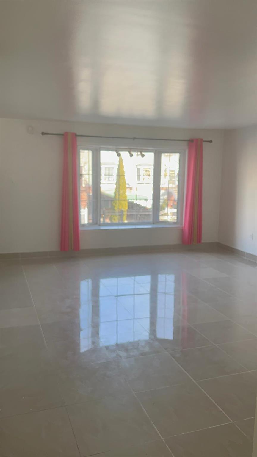 Single Family Beech  Bronx, NY 10454, MLS-887305-4