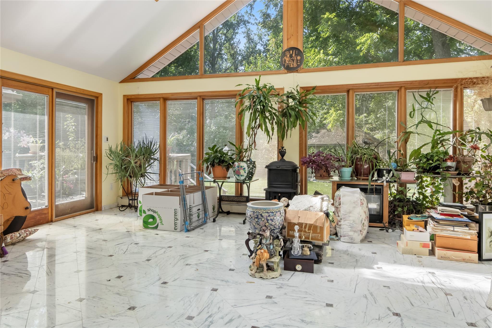 Single Family Hillside Rockland County, NY 10901, MLS-887315-15