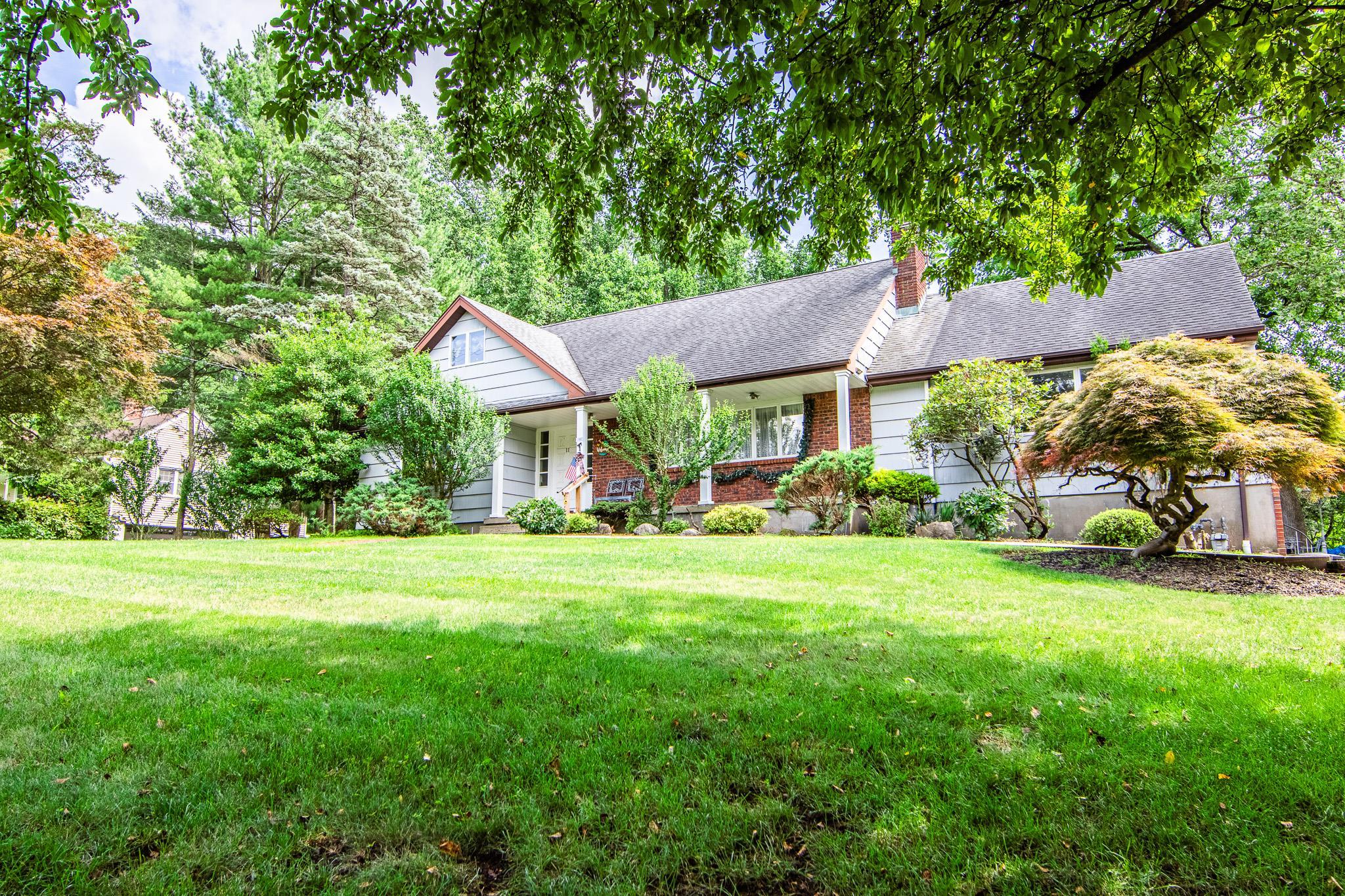 Single Family Hillside Rockland County, NY 10901, MLS-887315-3