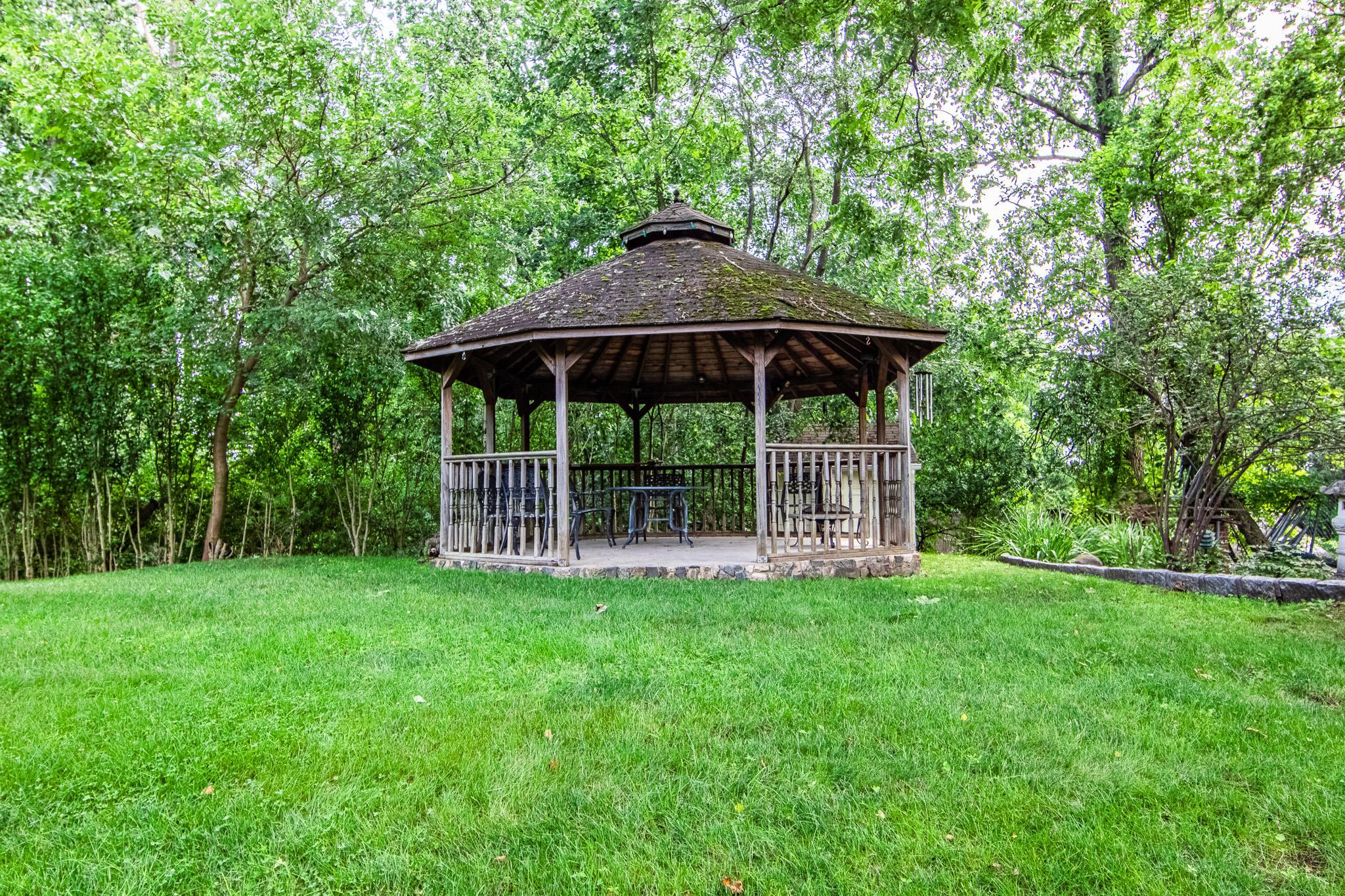 Single Family Hillside Rockland County, NY 10901, MLS-887315-33