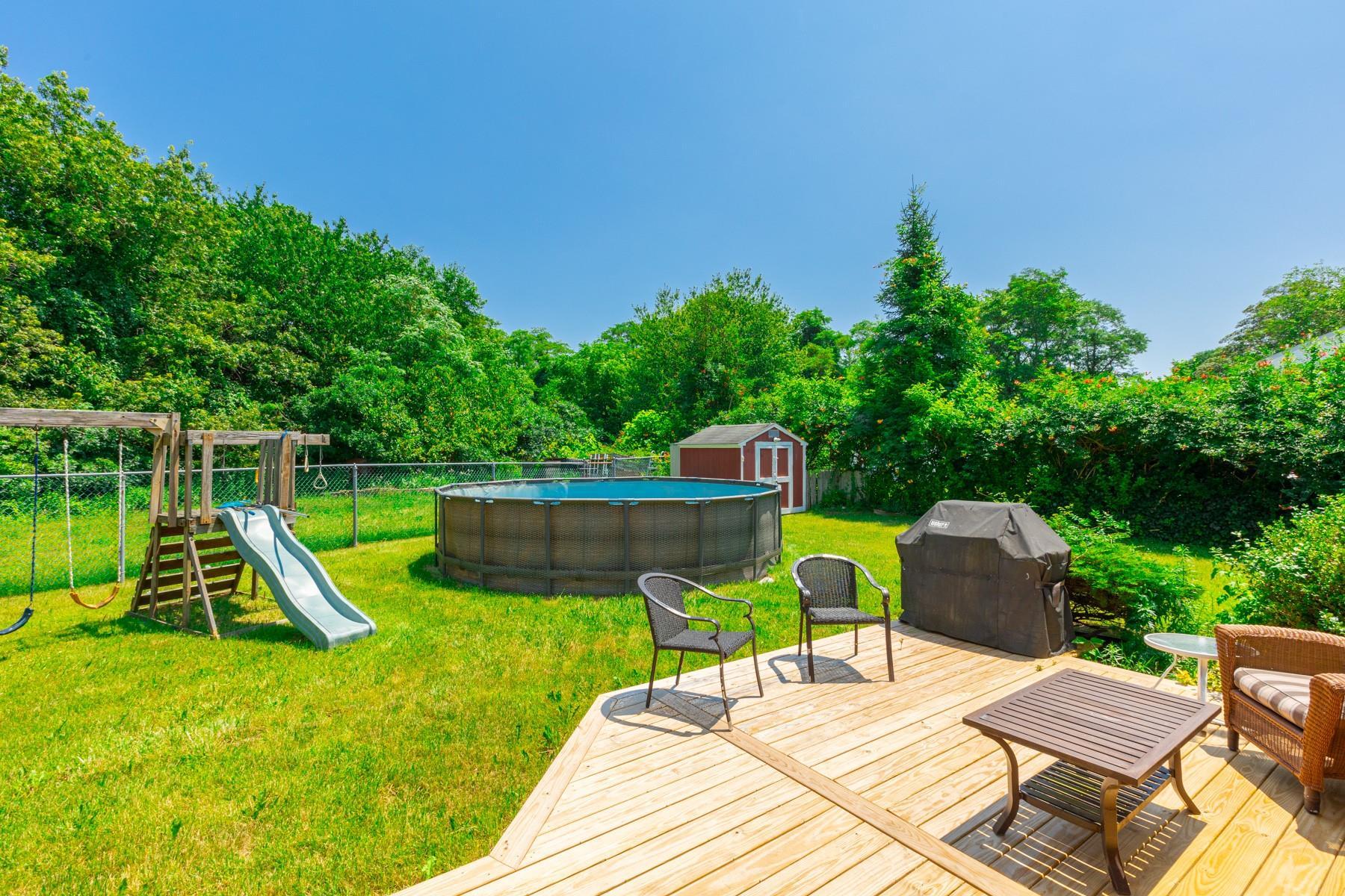 Single Family 3rd  Suffolk County, NY 11706, MLS-887327-12