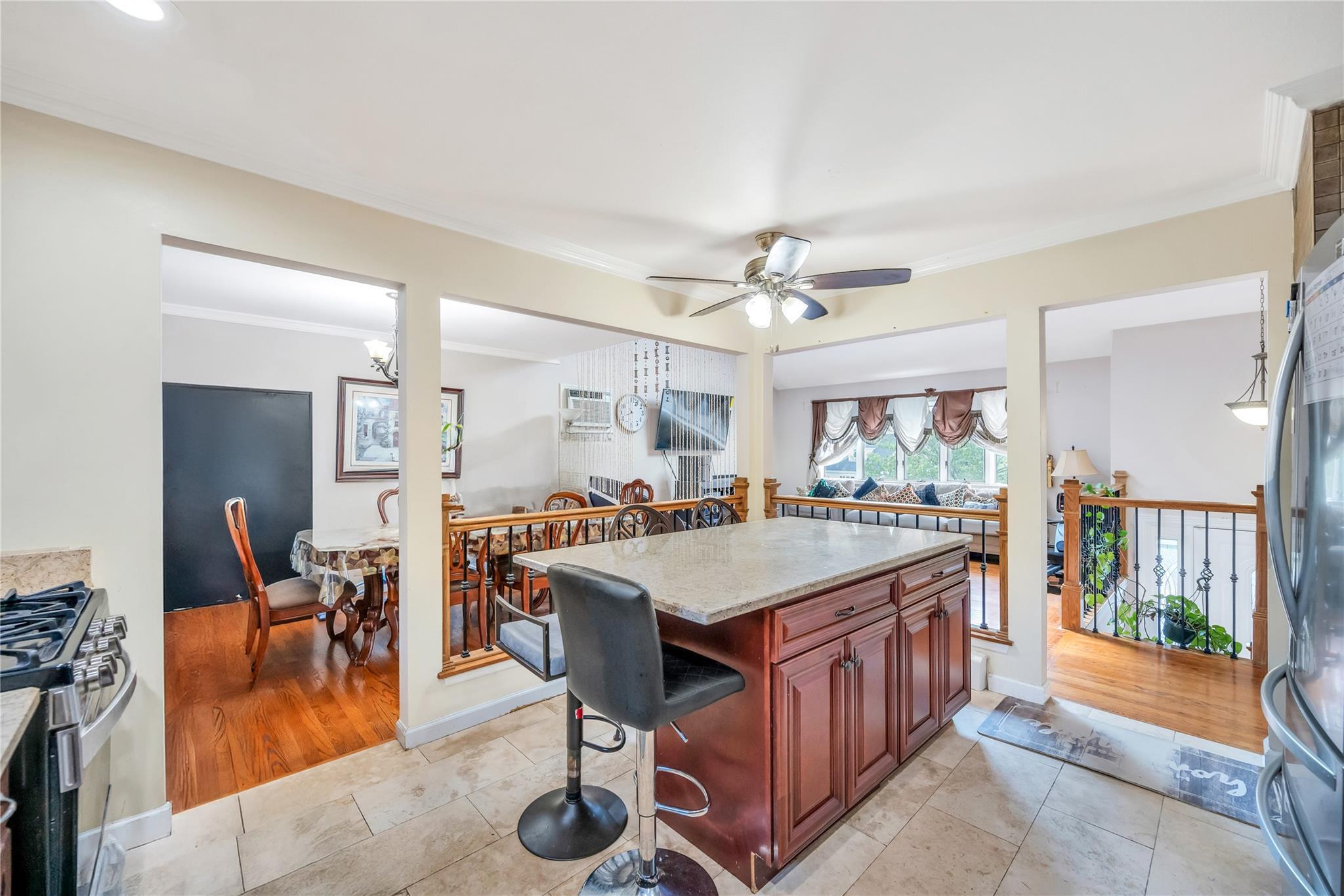 Single Family Tomes  Nassau County, NY 11735, MLS-887346-8