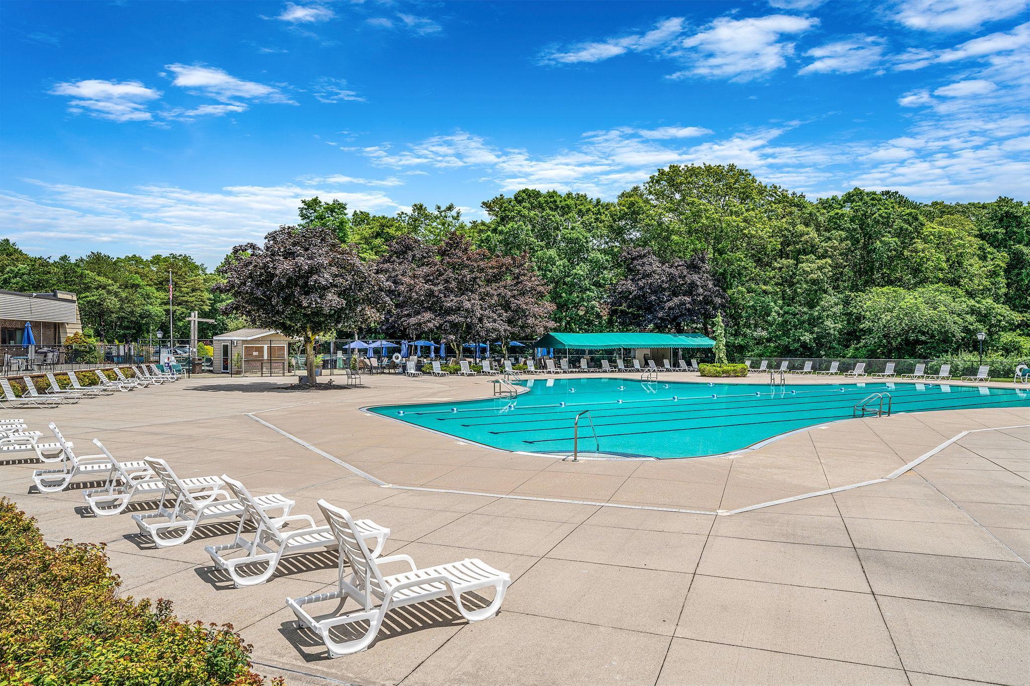 Single Family Birchwood  Suffolk County, NY 11763, MLS-887361-21