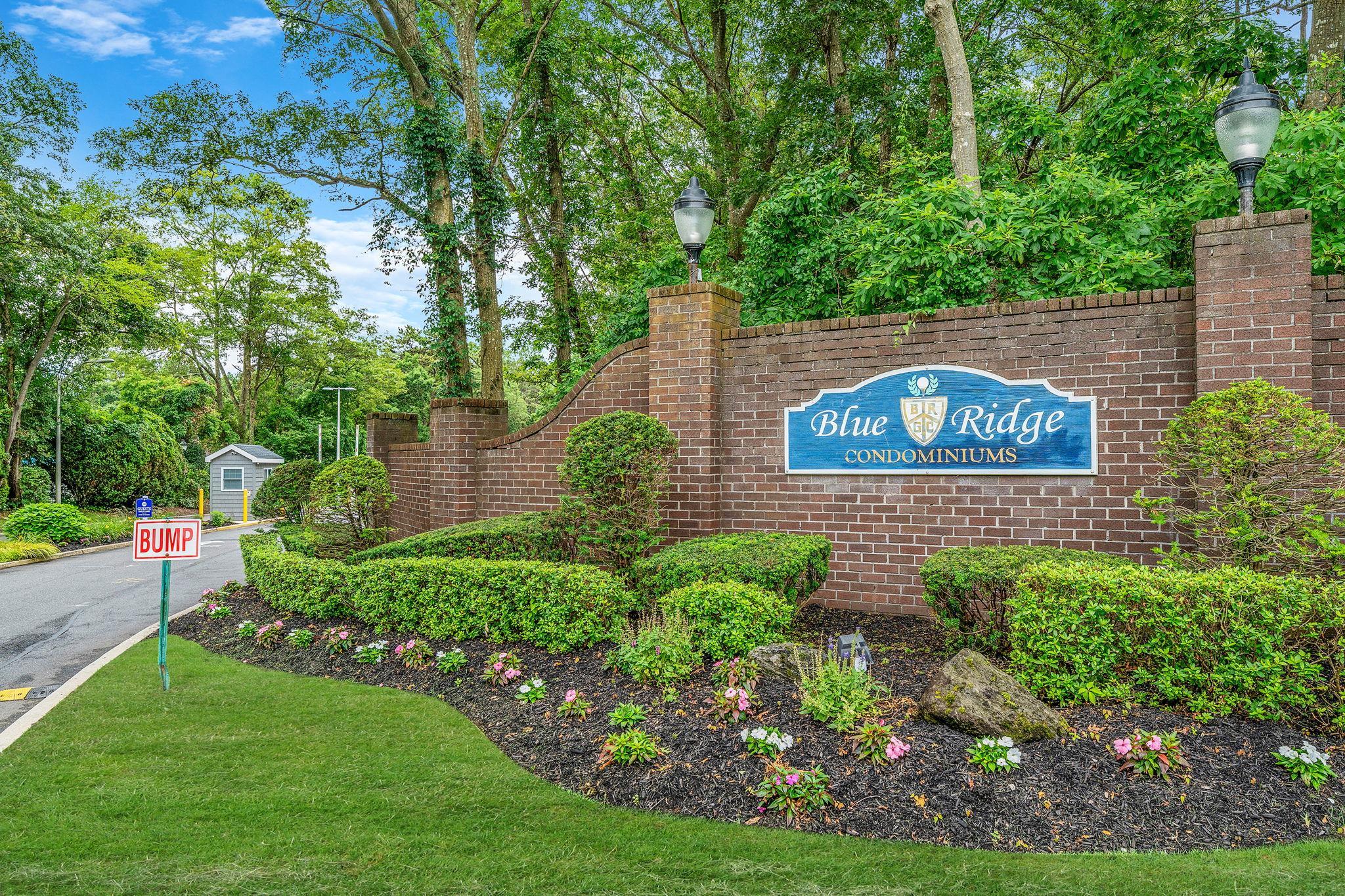 Single Family Birchwood  Suffolk County, NY 11763, MLS-887361-28