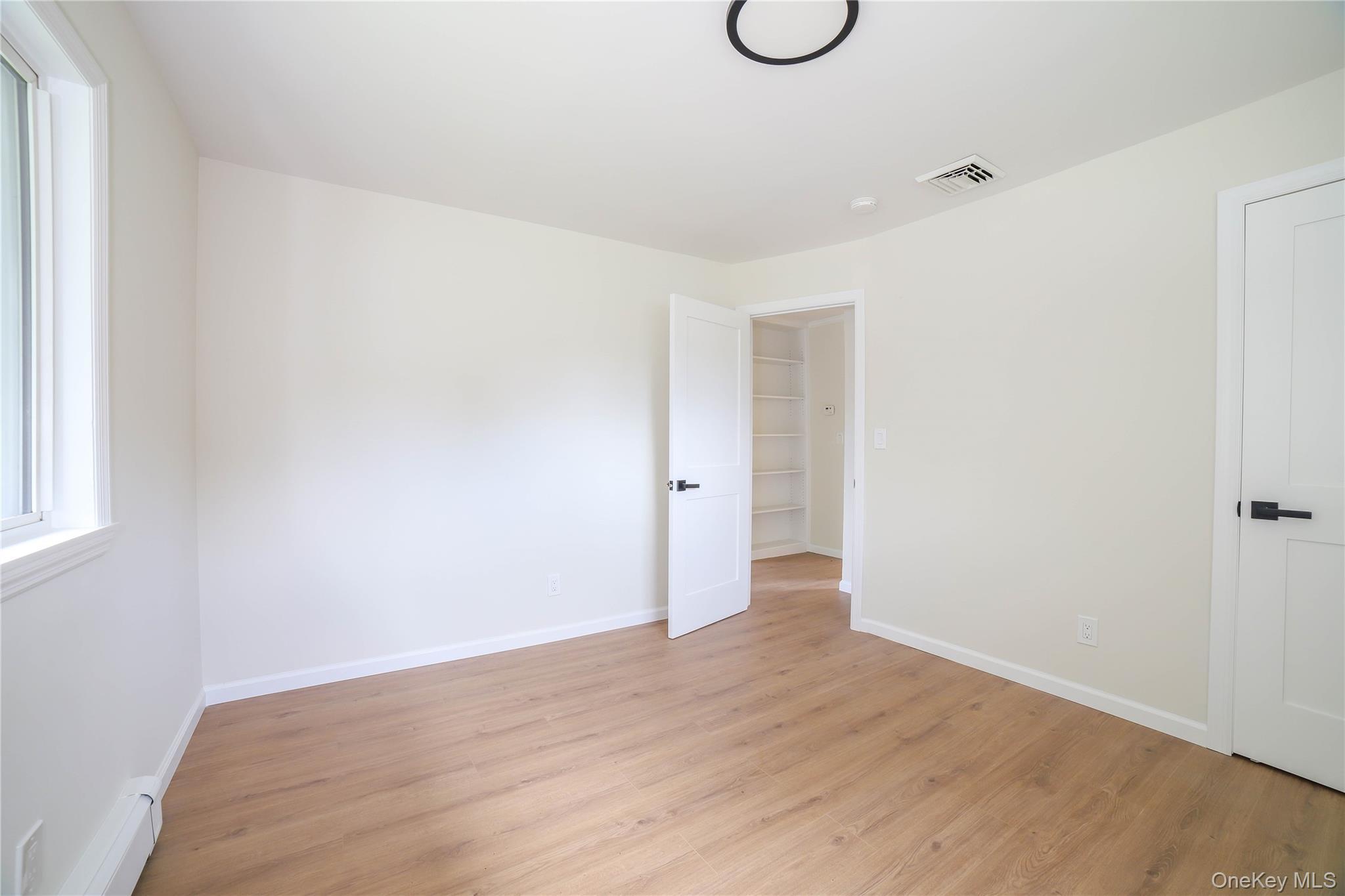 Single Family Putnam  Westchester County, NY 10567, MLS-887366-14