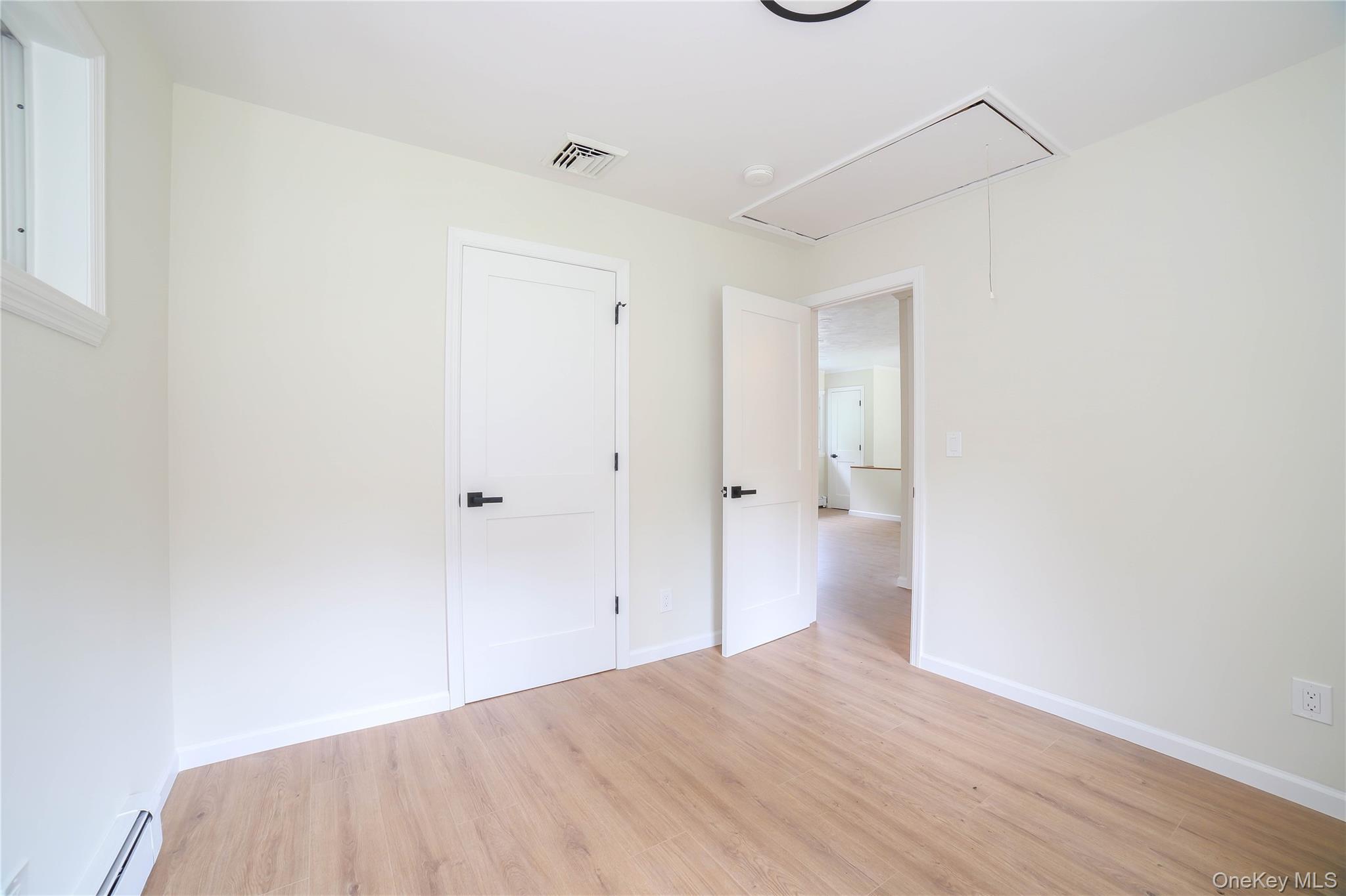 Single Family Putnam  Westchester County, NY 10567, MLS-887366-16