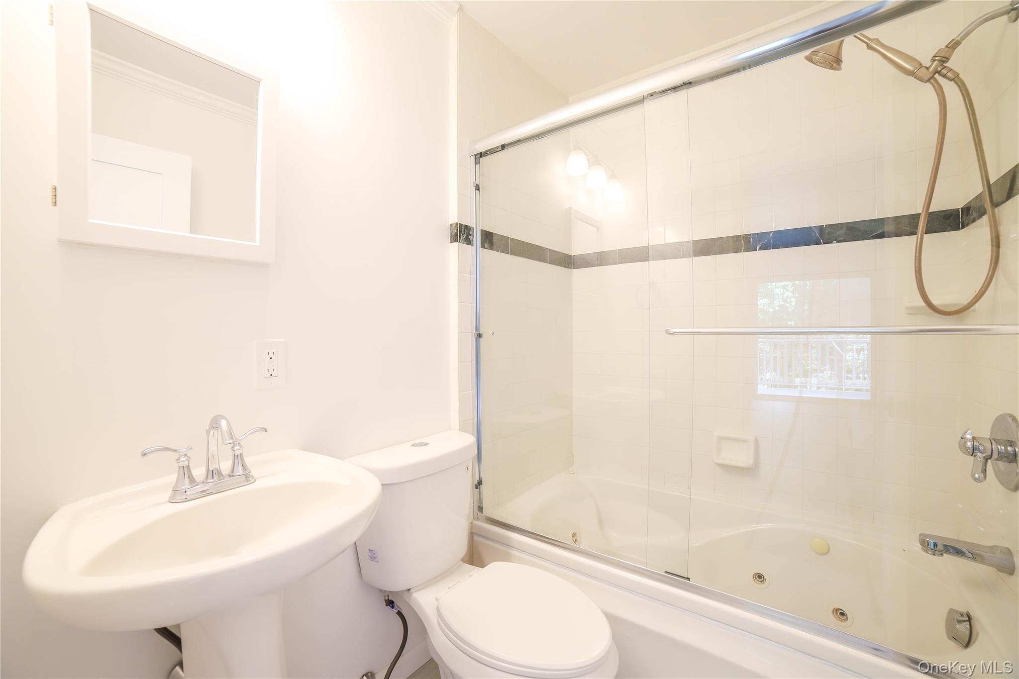 Single Family Putnam  Westchester County, NY 10567, MLS-887366-18