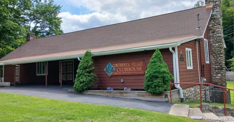 Single Family Putnam  Westchester County, NY 10567, MLS-887366-34