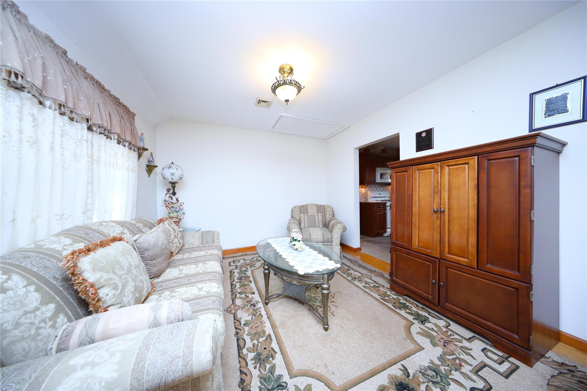 Single Family 192nd  Queens, NY 11358, MLS-887380-17