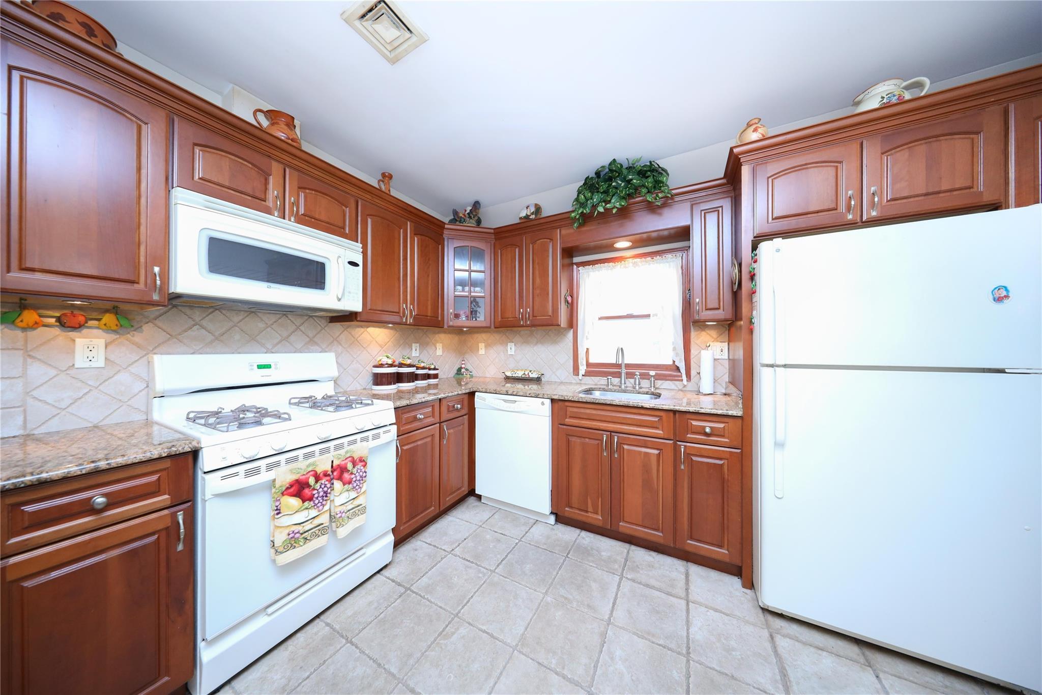 Single Family 192nd  Queens, NY 11358, MLS-887380-18