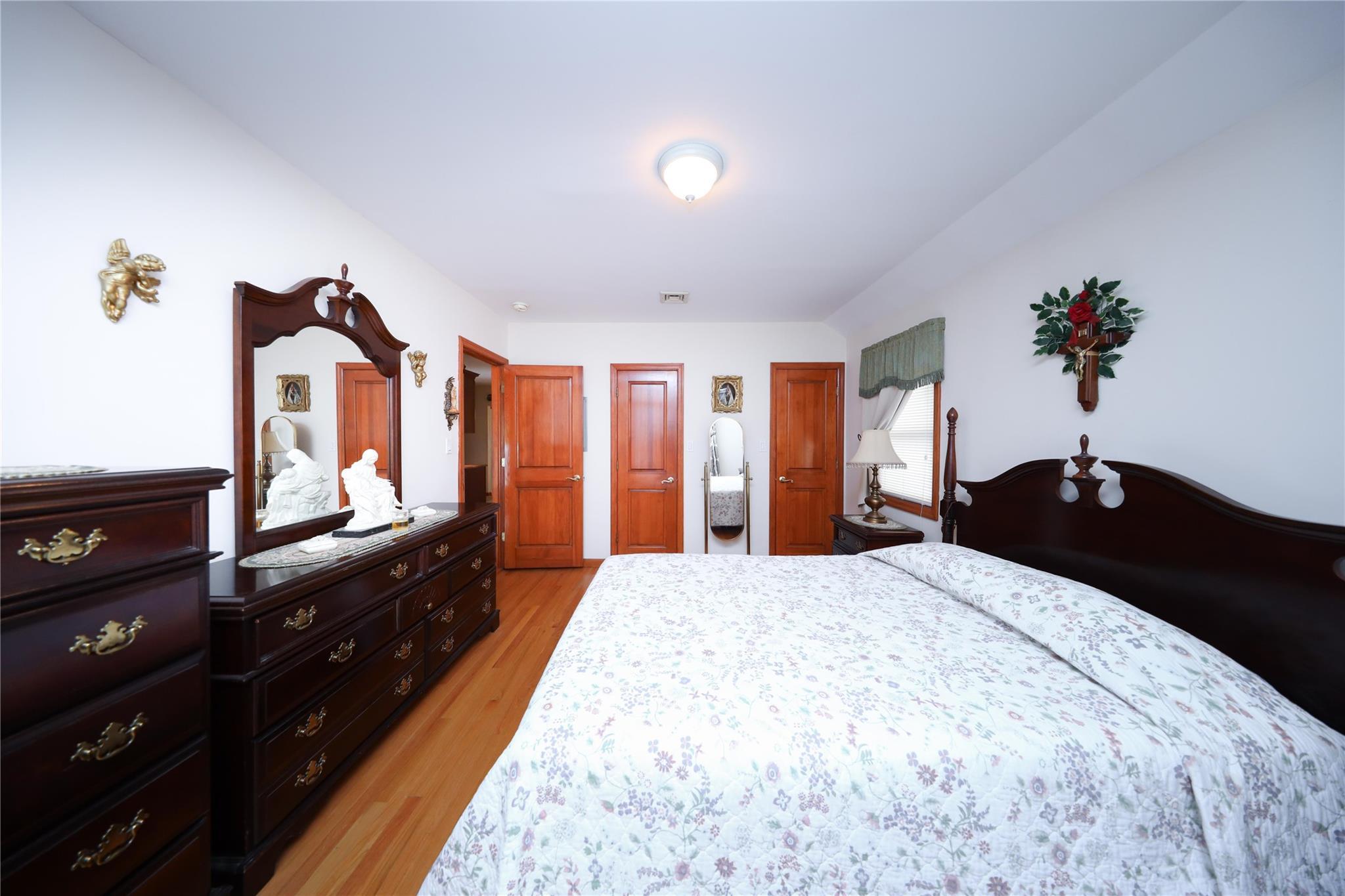Single Family 192nd  Queens, NY 11358, MLS-887380-22