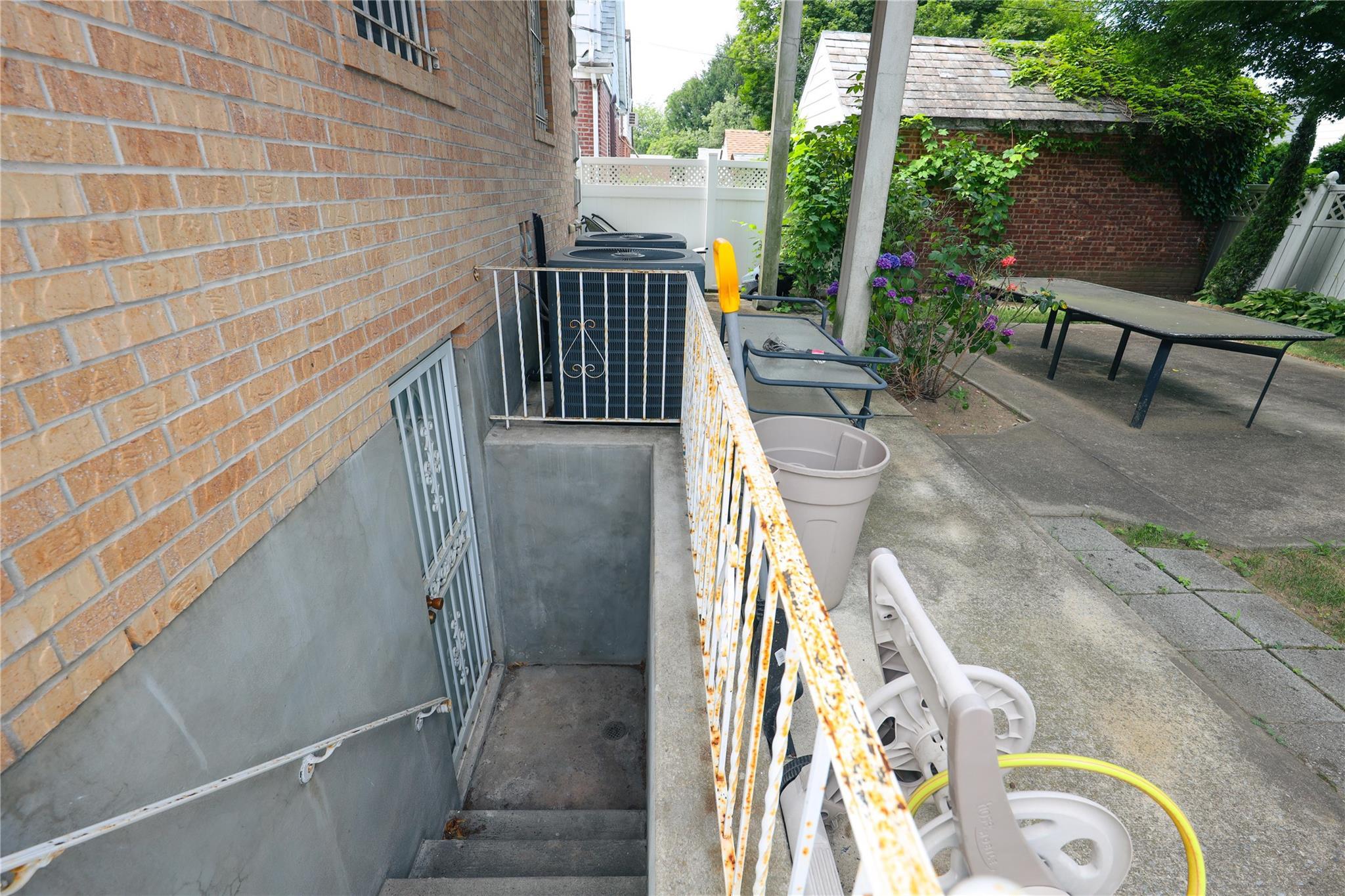 Single Family 192nd  Queens, NY 11358, MLS-887380-33