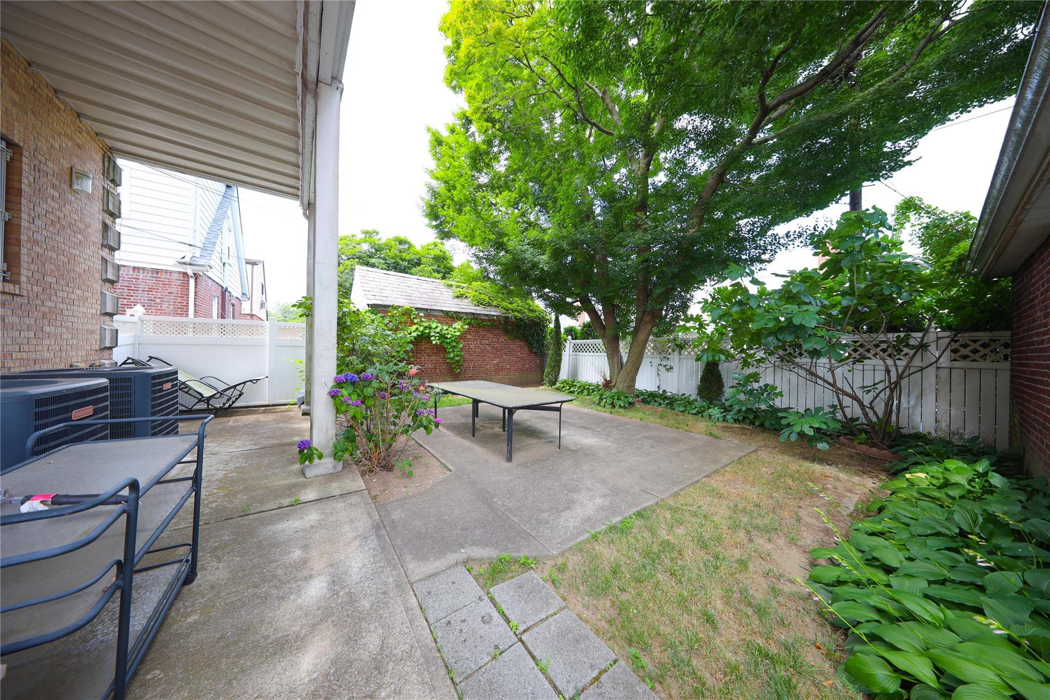 Single Family 192nd  Queens, NY 11358, MLS-887380-34