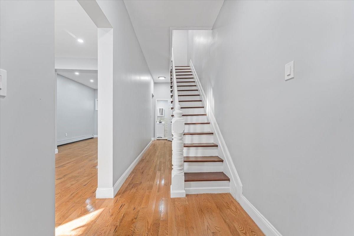 Single Family Bathgate  Bronx, NY 10457, MLS-887385-4