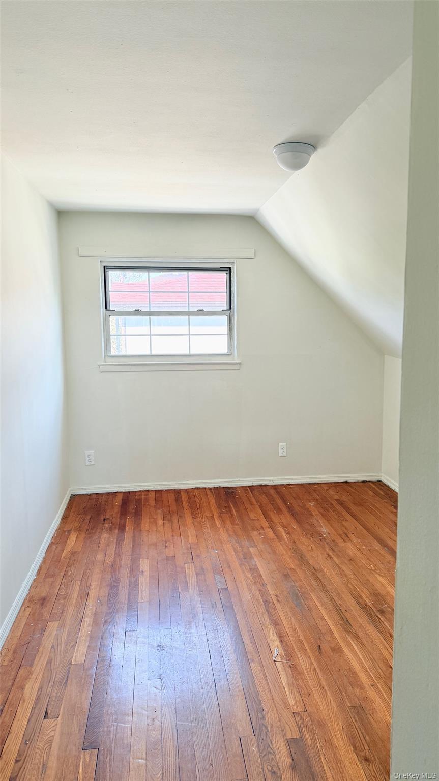 Single Family 227th  Queens, NY 11413, MLS-887398-12