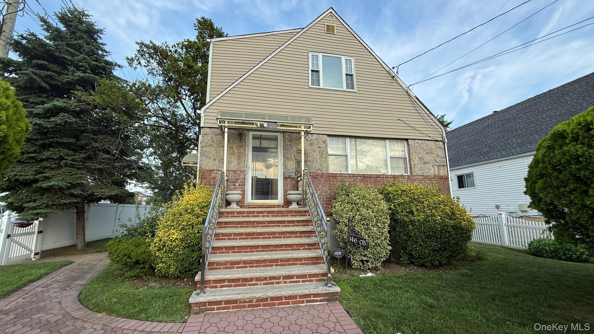 Single Family 227th  Queens, NY 11413, MLS-887398-2
