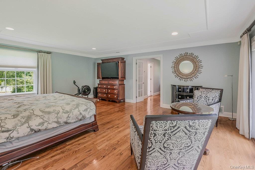 Single Family Sherwood Gate Nassau County, NY 11771, MLS-887406-15