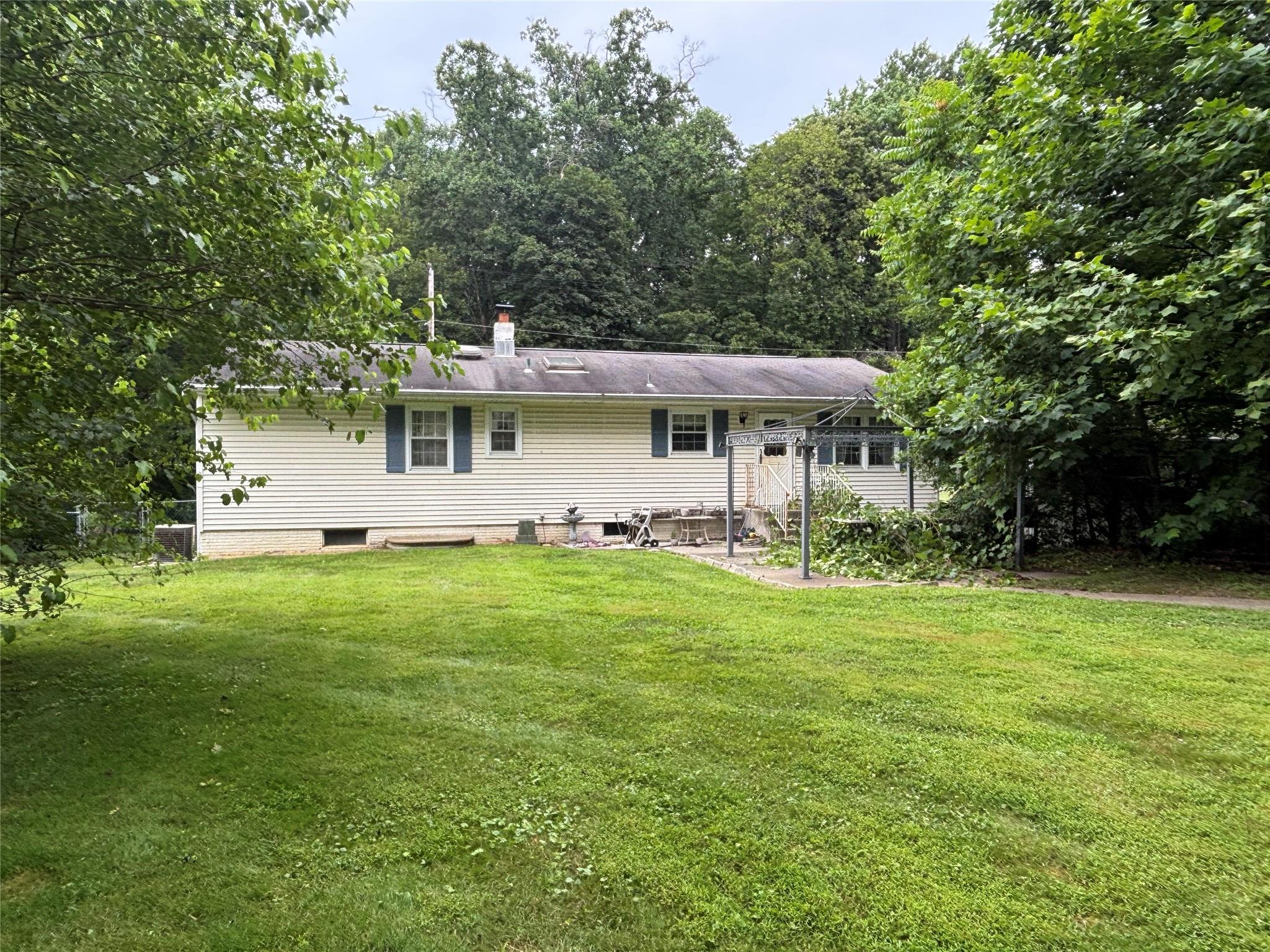 Single Family Wheeler Hill  Dutchess County, NY 12590, MLS-887430-18