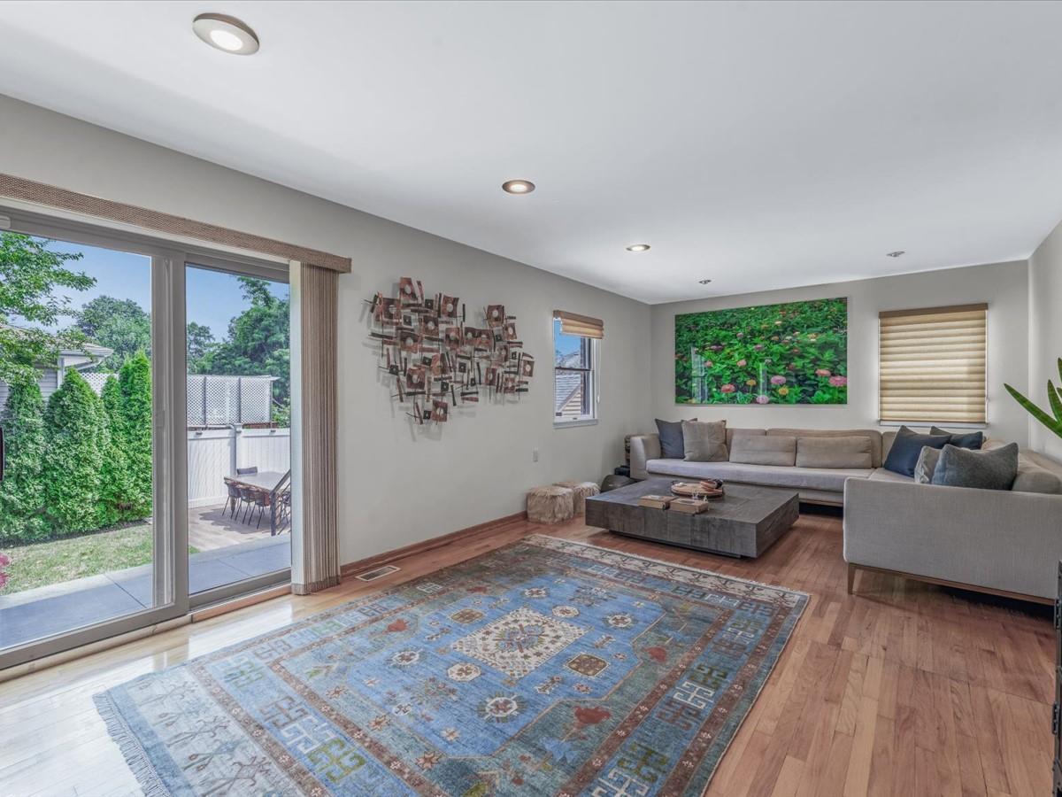 Single Family 67th  Queens, NY 11365, MLS-887459-17