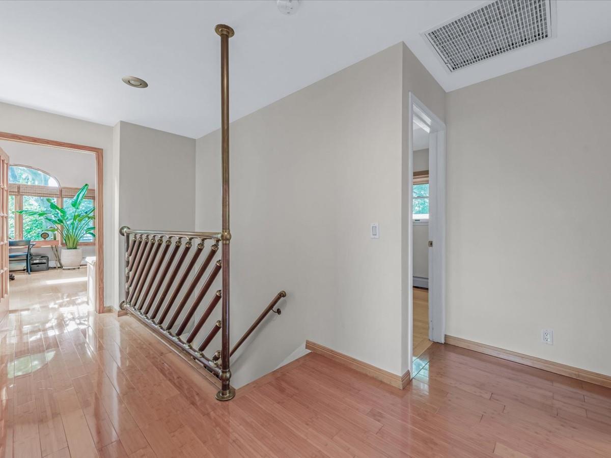 Single Family 67th  Queens, NY 11365, MLS-887459-20