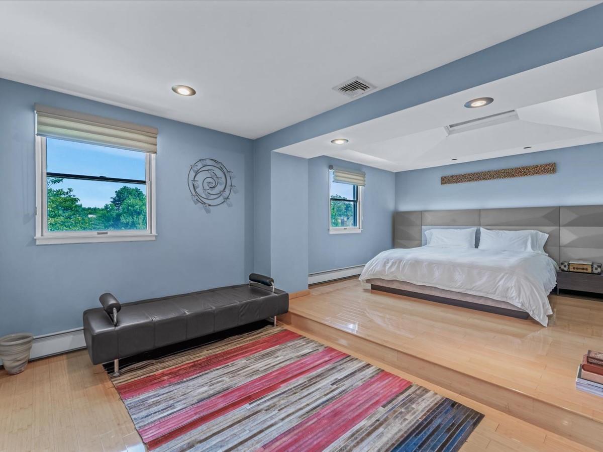 Single Family 67th  Queens, NY 11365, MLS-887459-21
