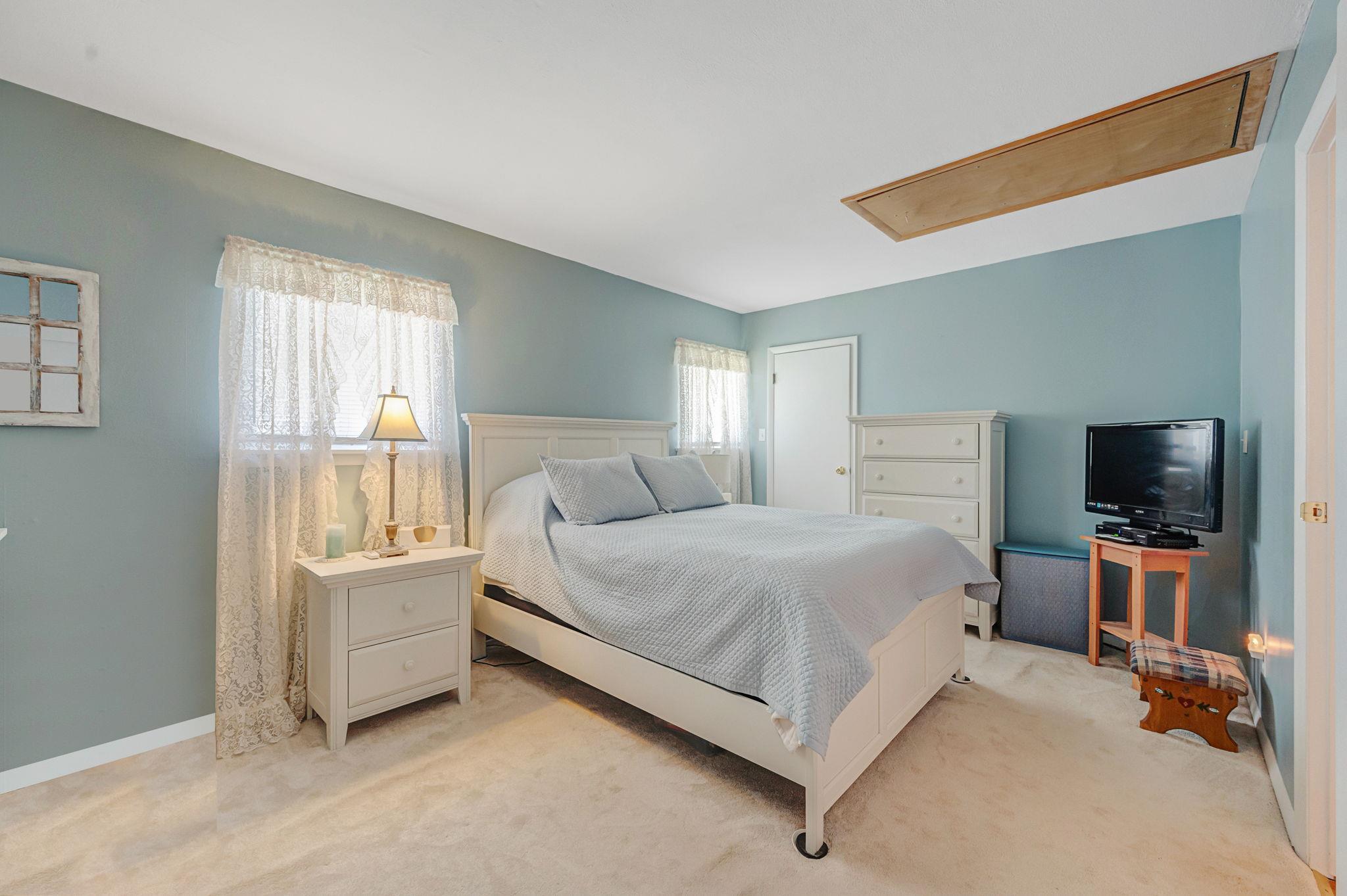 Single Family Stuyvesant  Suffolk County, NY 11776, MLS-887474-14