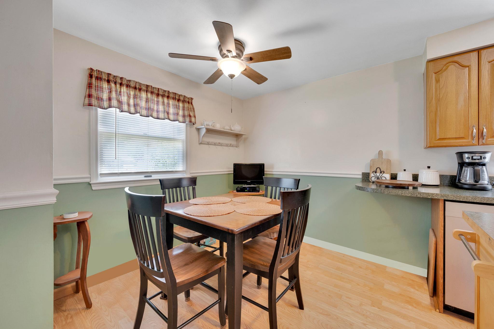 Single Family Stuyvesant  Suffolk County, NY 11776, MLS-887474-9