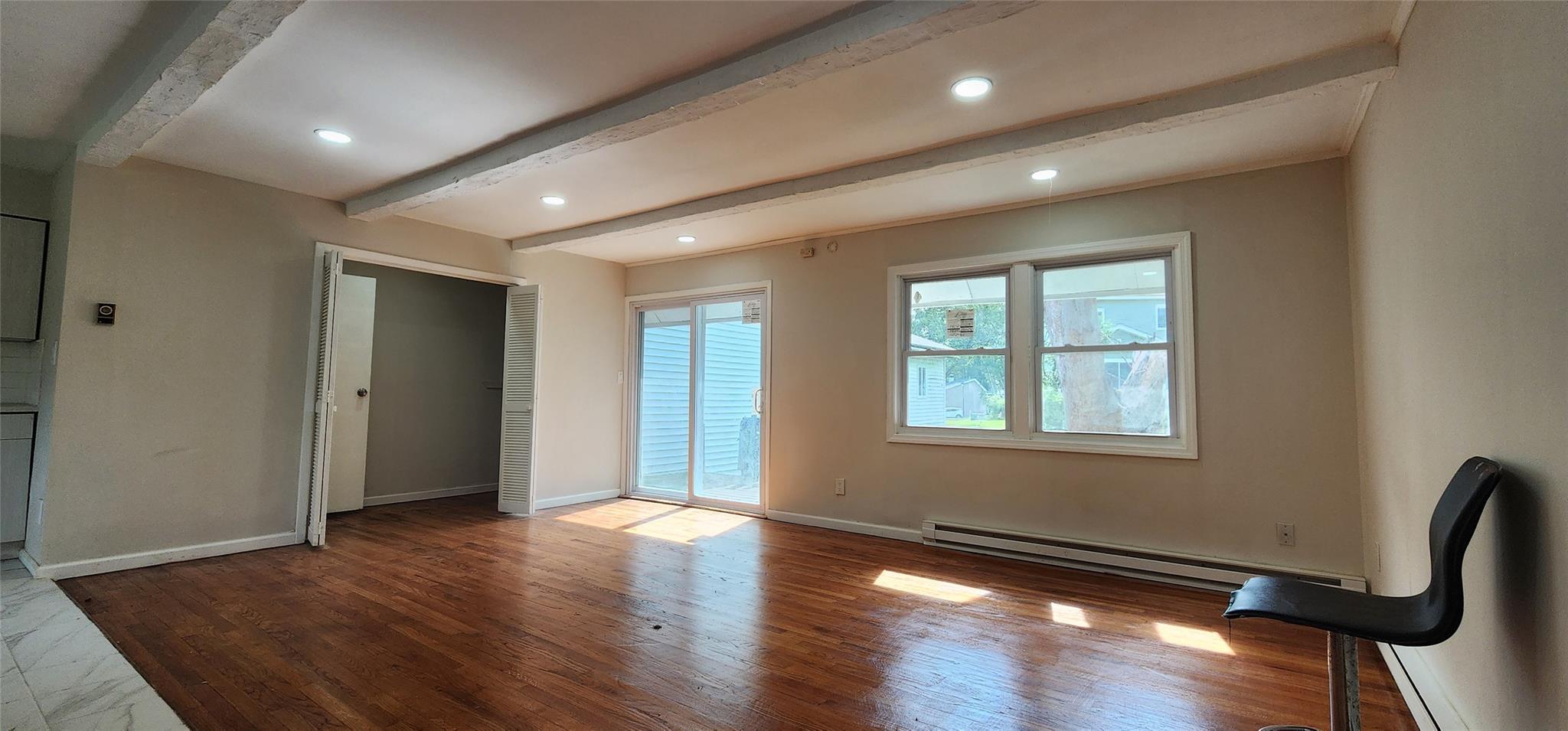 Single Family Laura  Sullivan County, NY 12751, MLS-887478-12