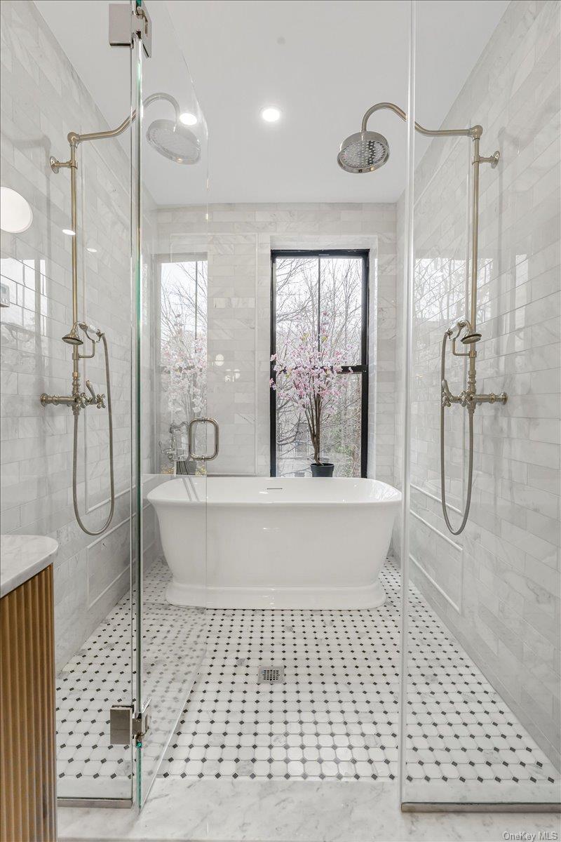 Single Family Hancock Brooklyn, NY 11233, MLS-887495-16