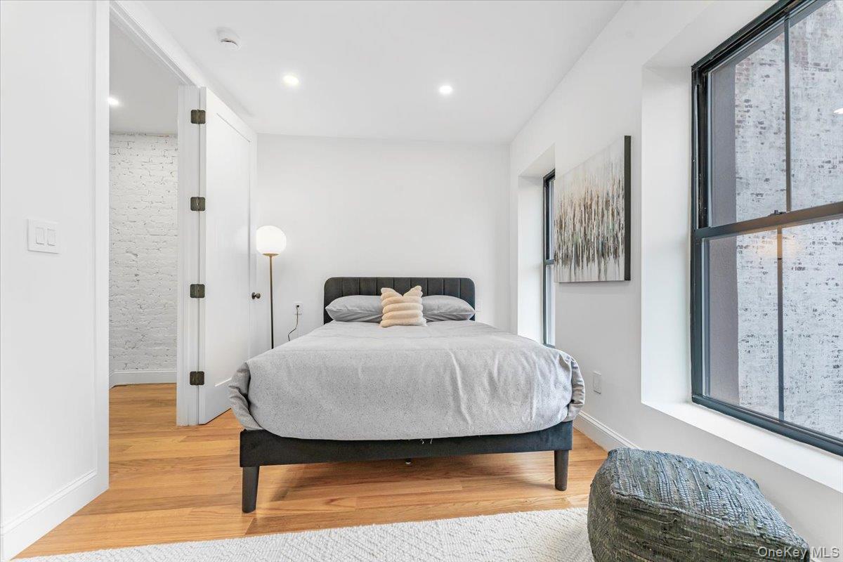 Single Family Hancock Brooklyn, NY 11233, MLS-887495-25