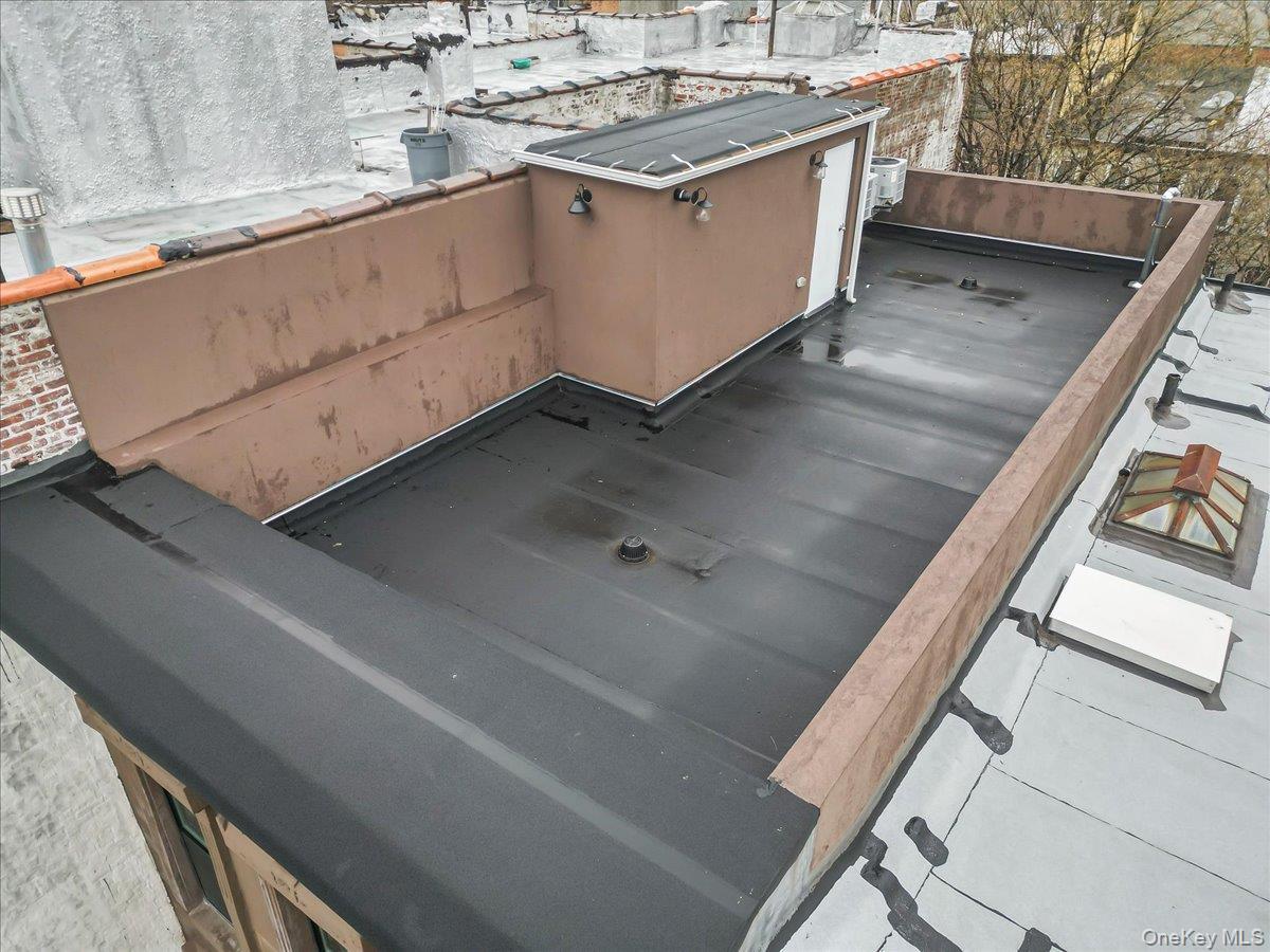 Single Family Hancock  Brooklyn, NY 11233, MLS-887495-38