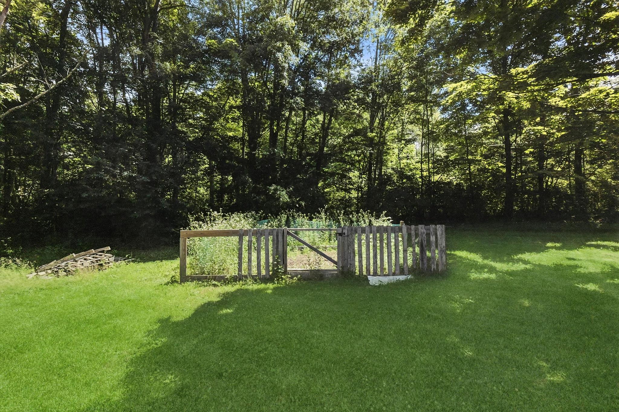 Single Family Tribune  Dutchess County, NY 12571, MLS-887505-31