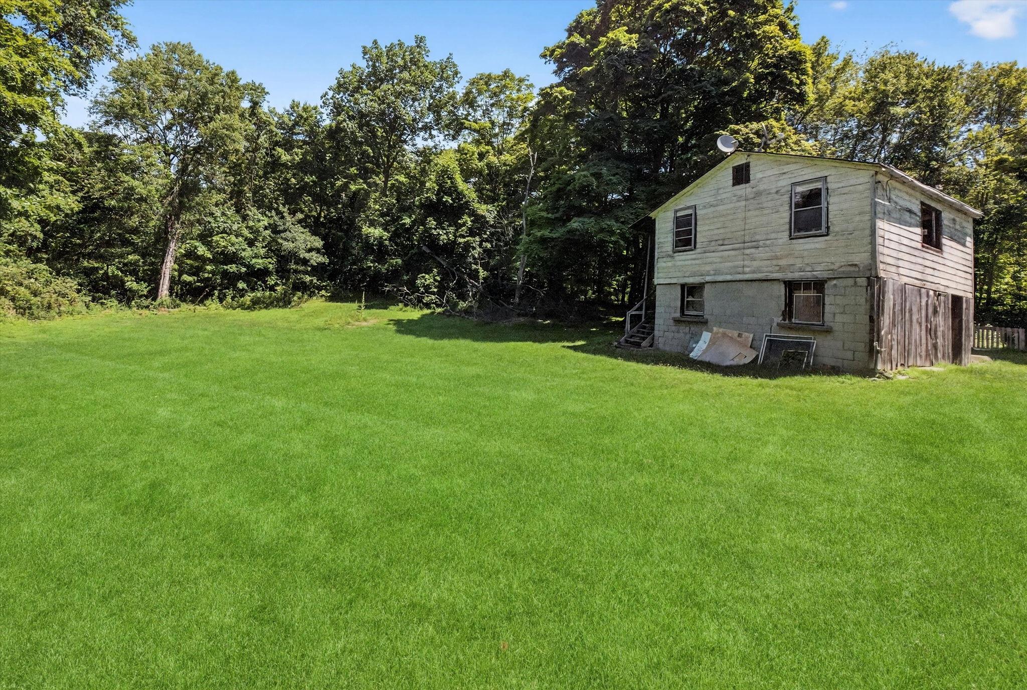 Single Family Tribune  Dutchess County, NY 12571, MLS-887505-32