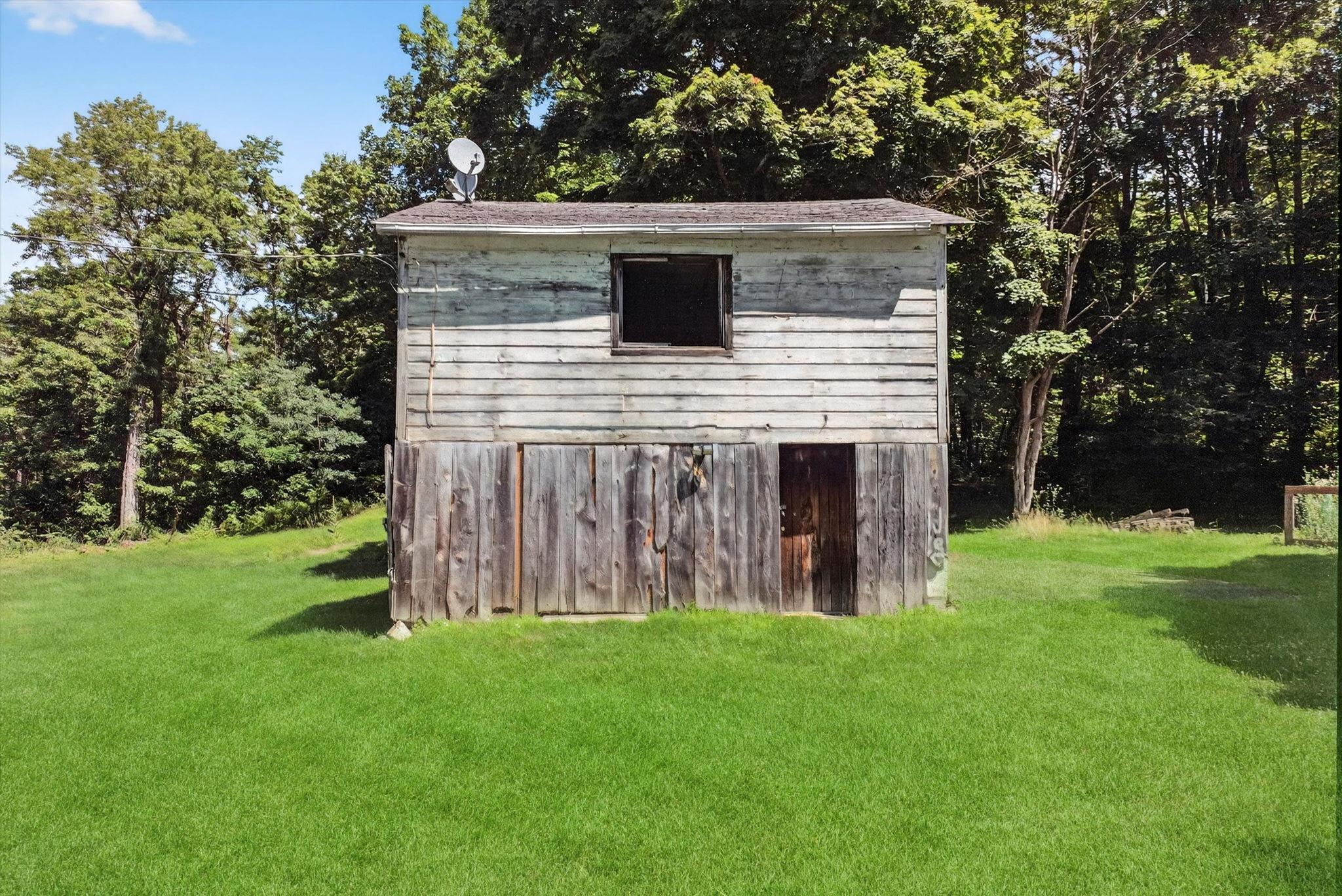 Single Family Tribune  Dutchess County, NY 12571, MLS-887505-35
