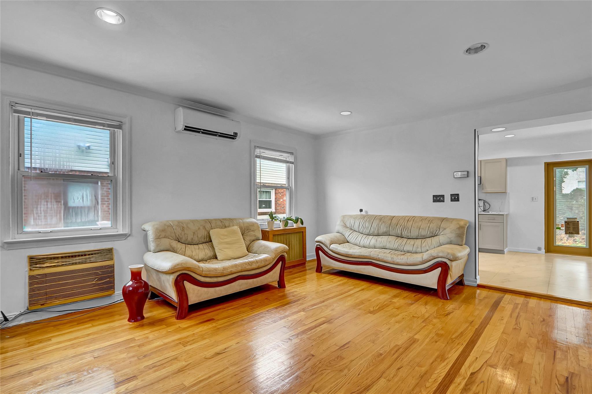 Single Family 213th  Queens, NY 11364, MLS-887528-7