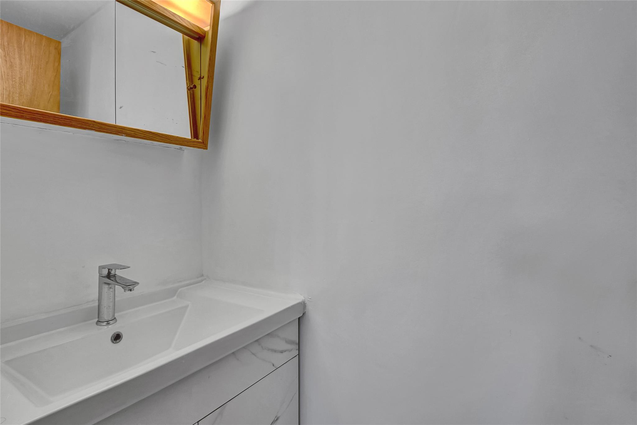 Single Family 213th  Queens, NY 11364, MLS-887528-9