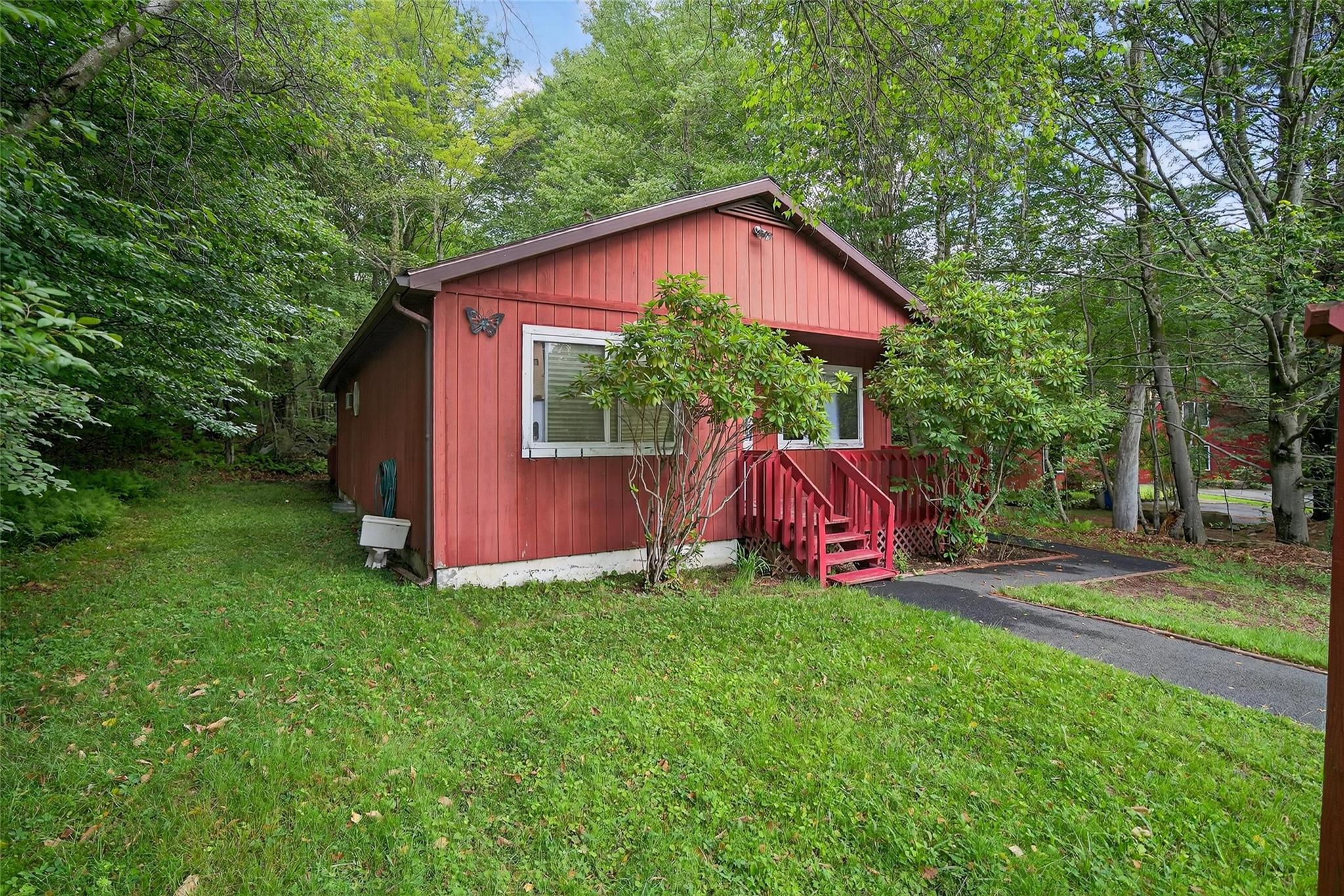 Single Family Timber Hill  Sullivan County, NY 12779, MLS-887547-3