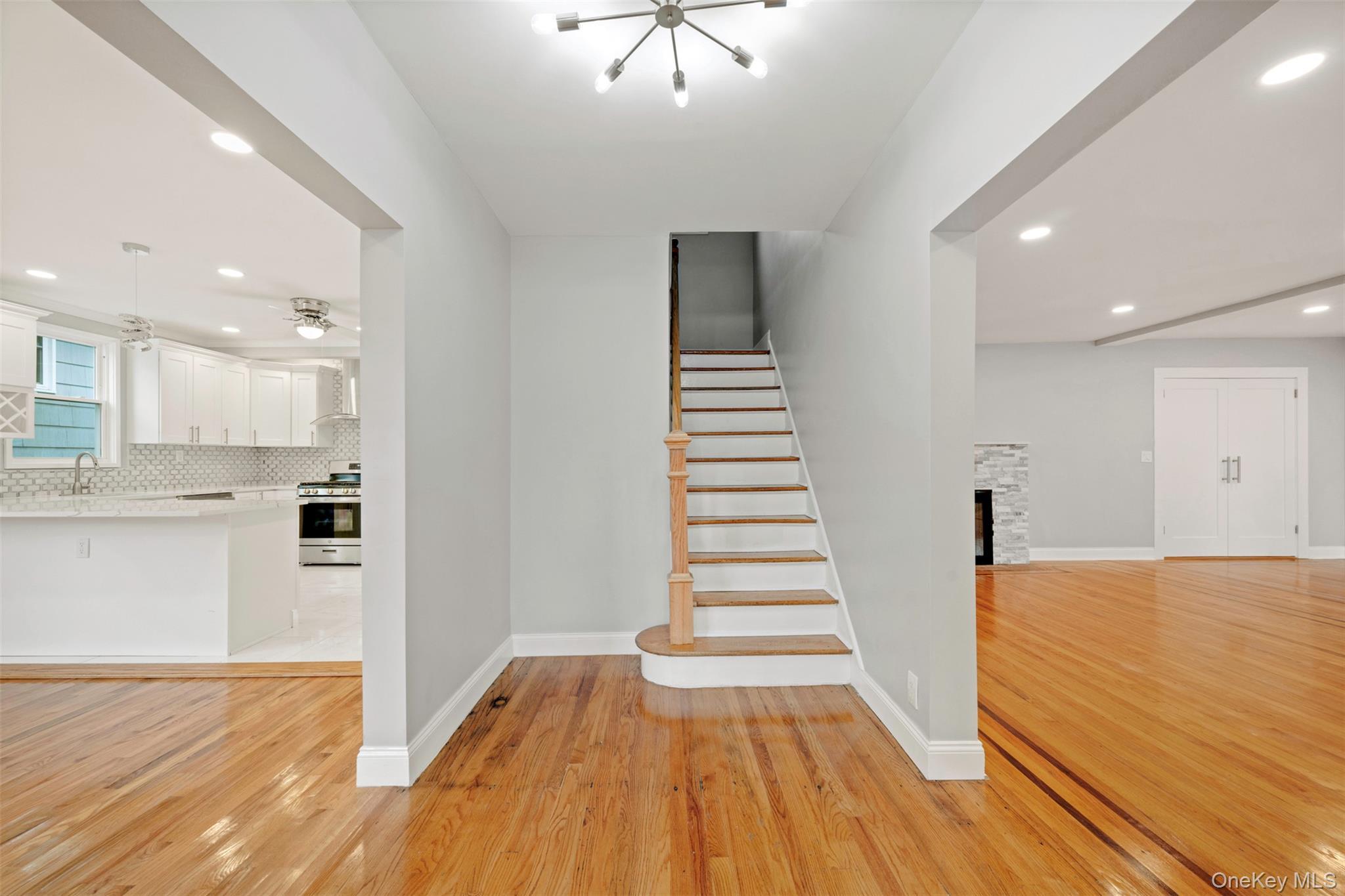 Single Family Shepherd Nassau County, NY 11570, MLS-887548-11