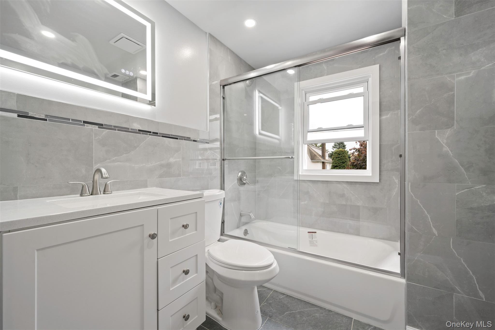 Single Family Shepherd Nassau County, NY 11570, MLS-887548-19