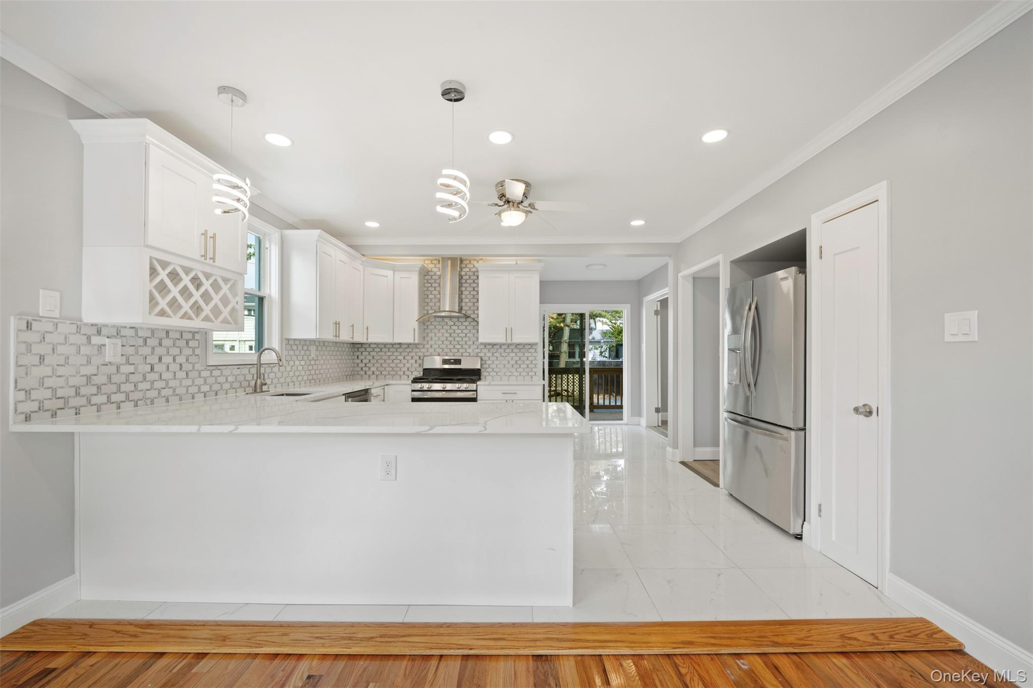 Single Family Shepherd Nassau County, NY 11570, MLS-887548-5