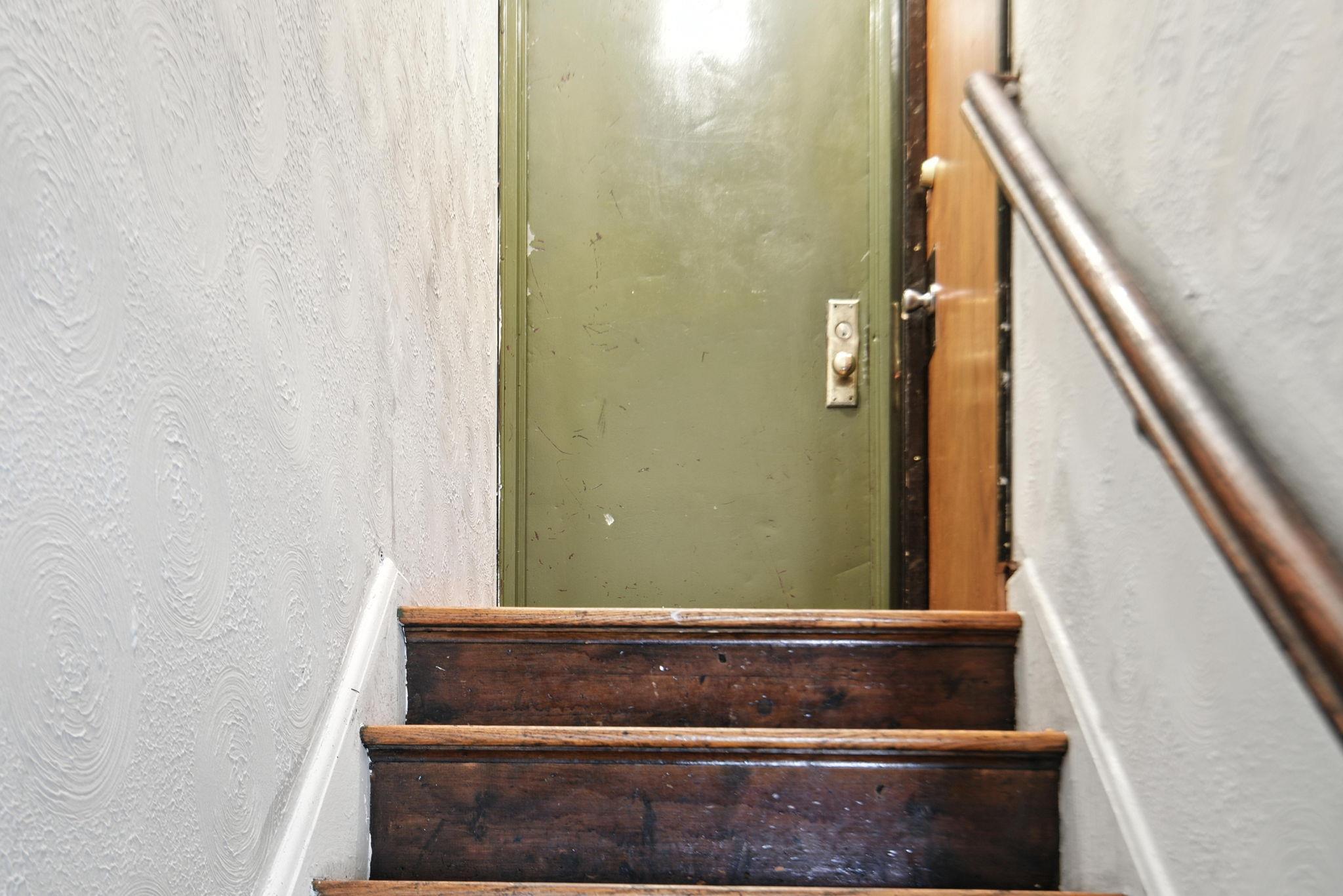 Single Family Gunther  Bronx, NY 10469, MLS-887570-4