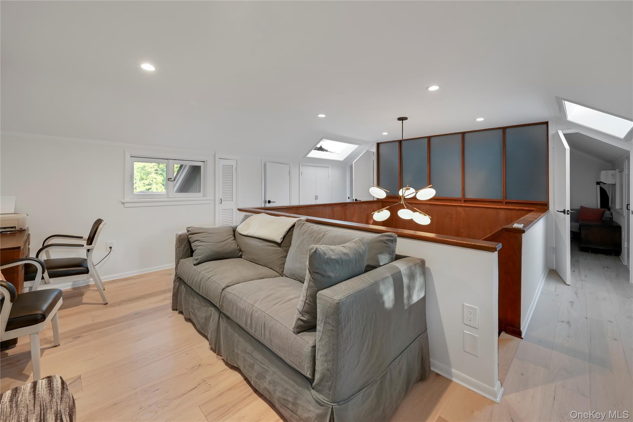 Single Family Mountainview Dr. Rockland County, NY 10986, MLS-887572-16