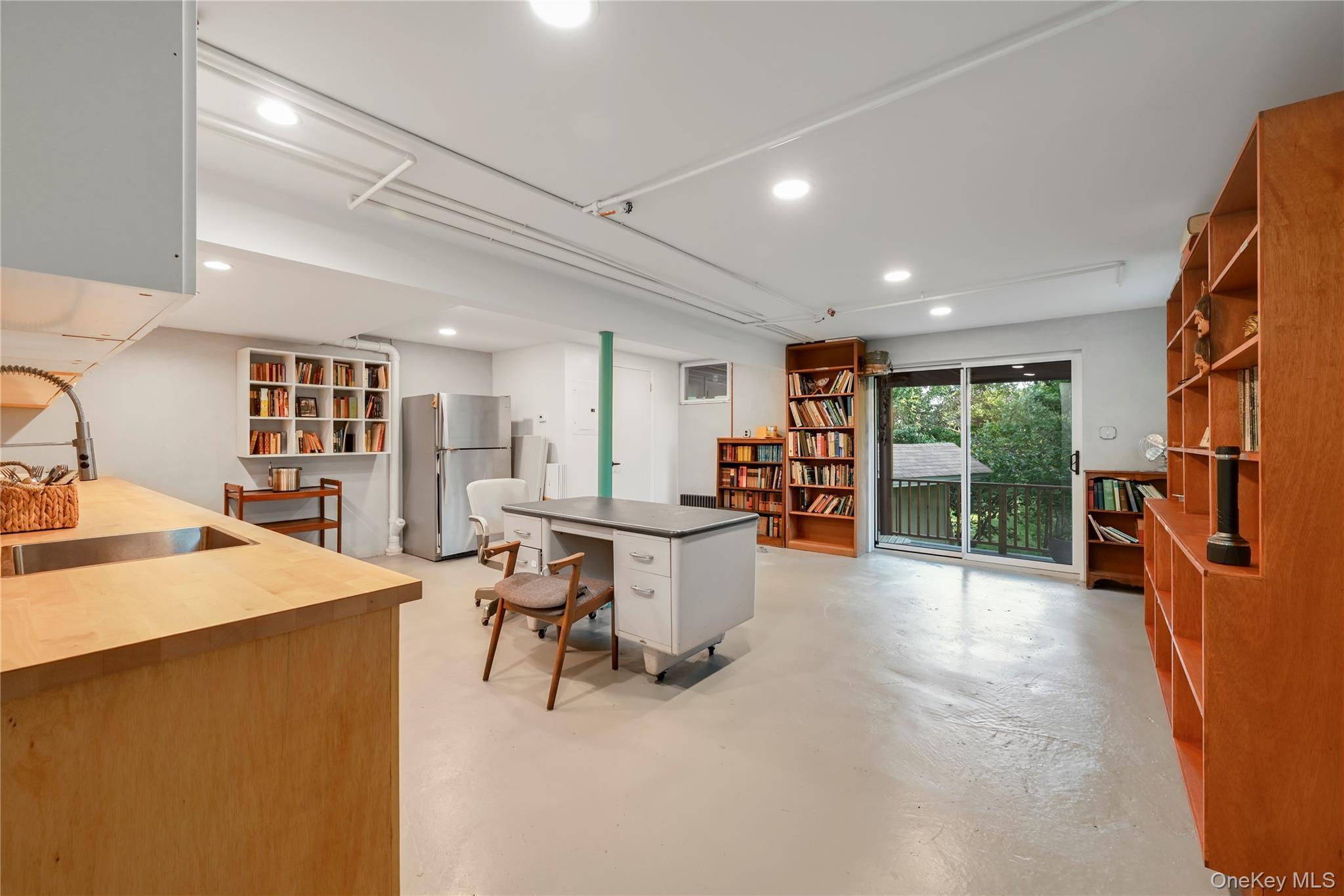 Single Family Mountainview Dr. Rockland County, NY 10986, MLS-887572-22