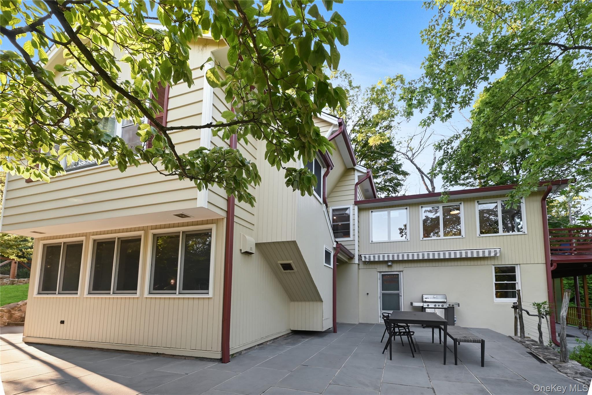 Single Family Mountainview Dr. Rockland County, NY 10986, MLS-887572-23