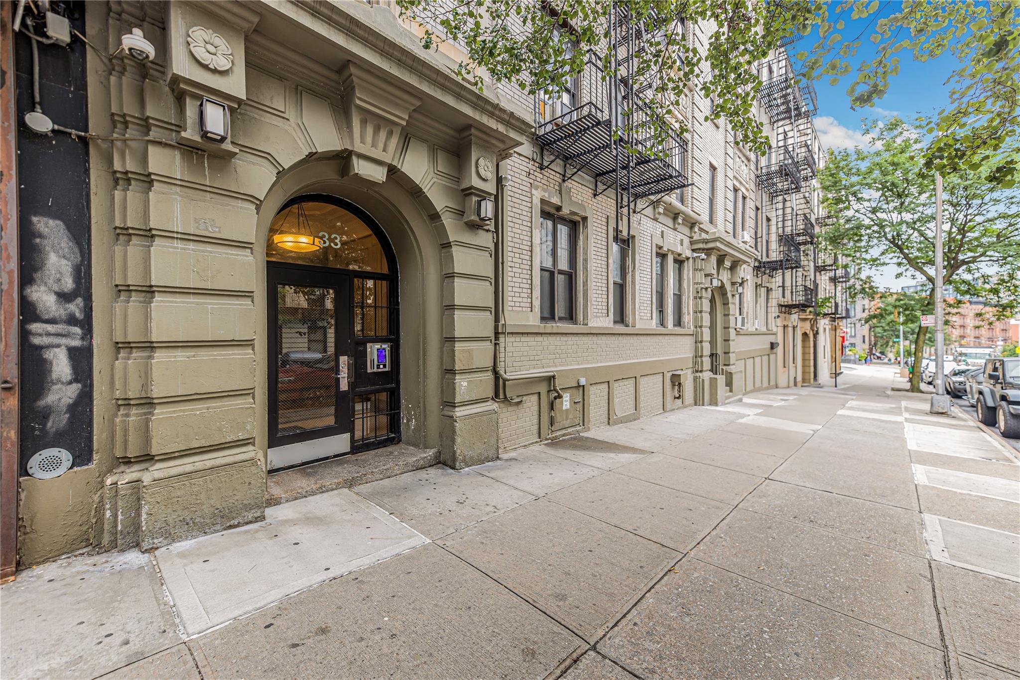 Coop Convent  Manhattan, NY 10027, MLS-887600-2